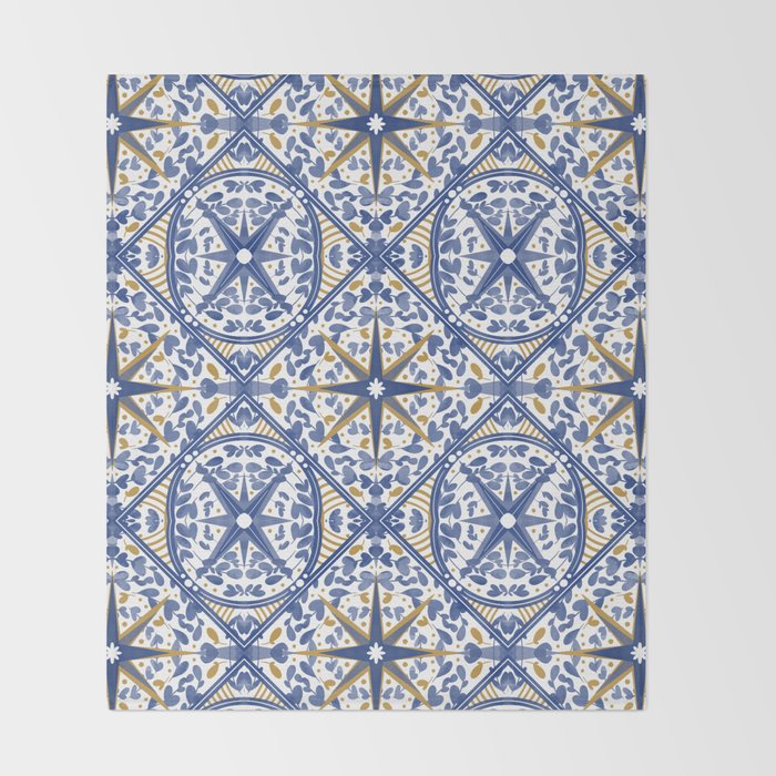 Intricate nature circular tiles B24 Throw Blanket Gallery Image 2