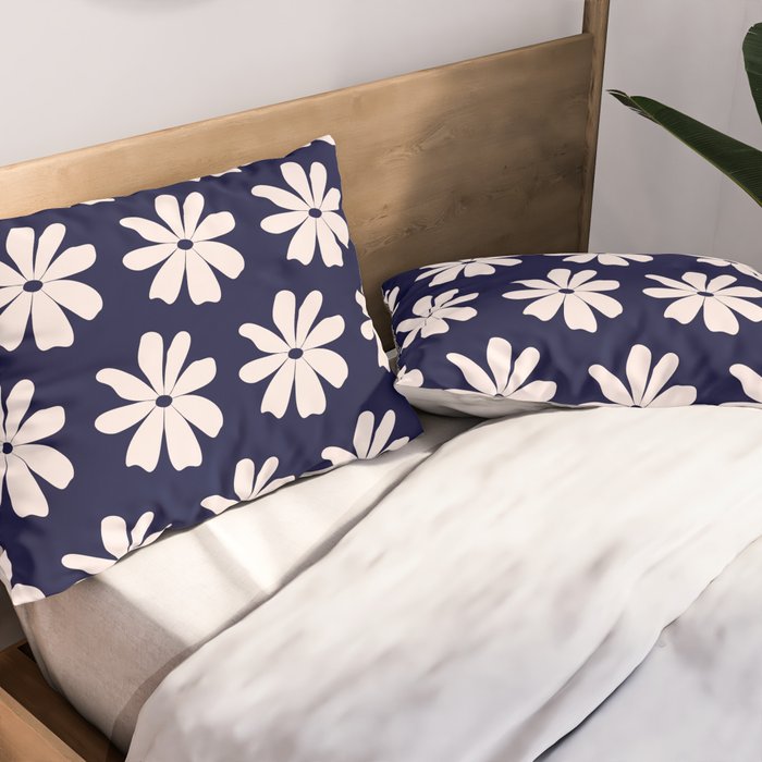 Retro Daisy  Pattern - White and Navy  Pillow Sham Gallery Image 2
