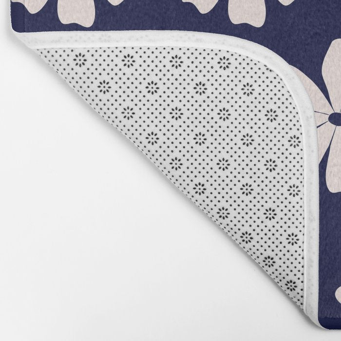 Retro Daisy  Pattern - White and Navy  Bath Mat Gallery Image 2