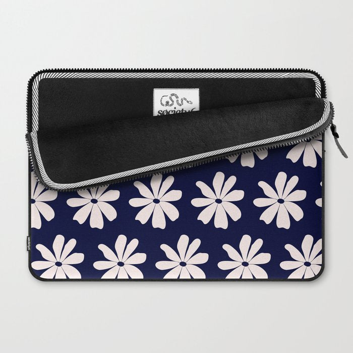 Retro Daisy  Pattern - White and Navy  Laptop Sleeve Gallery Image 2