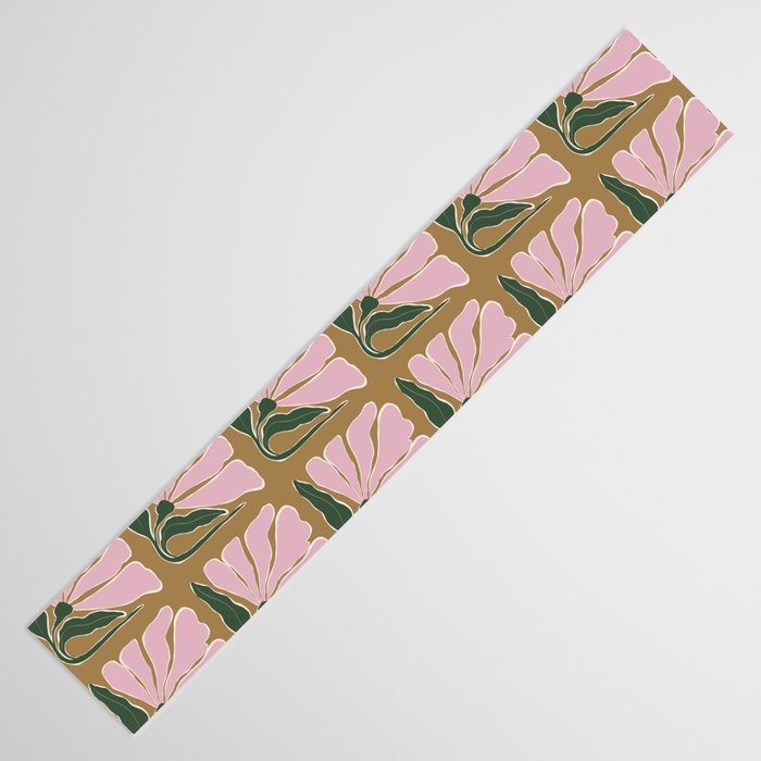 Bold Blooming V Table Runner Gallery Image 3