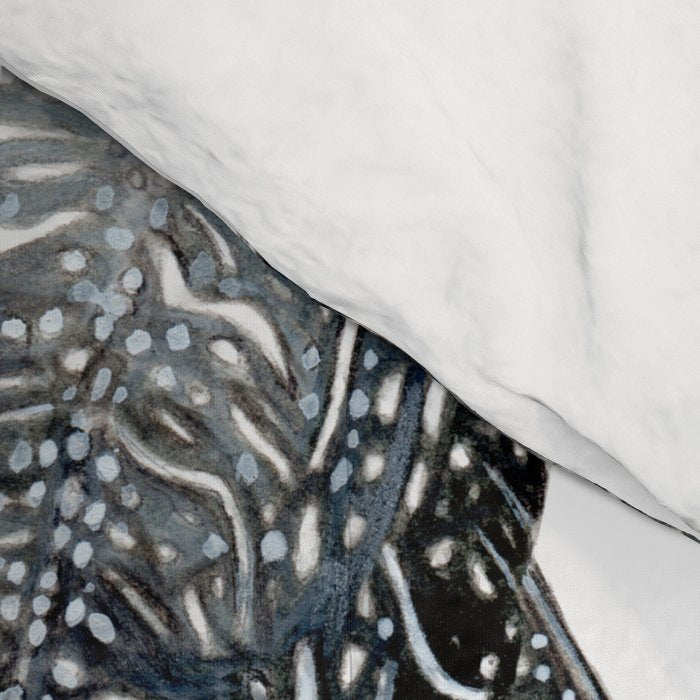 Whale shark for divers, shark lovers and fishermen Comforter Gallery Image 4