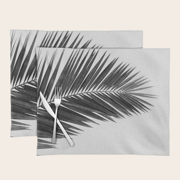 Palm Leaf Black & White I Placemat Gallery Image 1