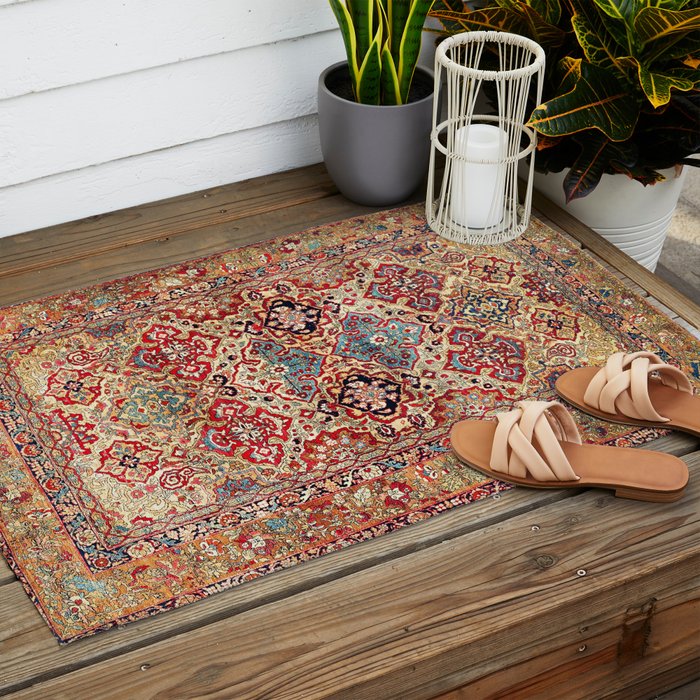Esfahan Central Persian Rug Print Outdoor Rug Gallery Image 2