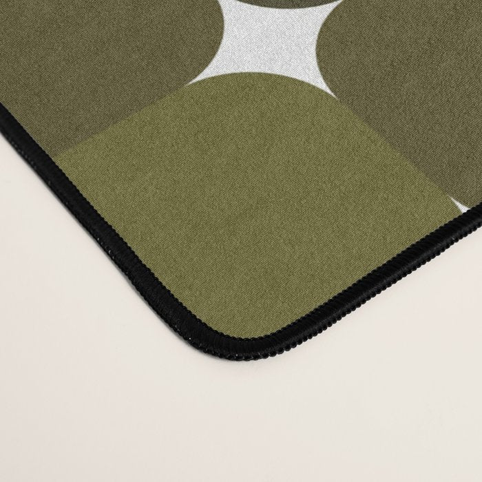 Retro Rounded Rectangle Gradient - Green Desk Mat Gallery Image 4