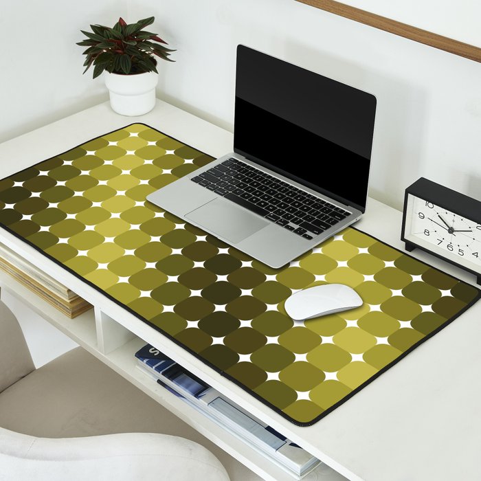 Retro Rounded Rectangle Gradient - Green Desk Mat Gallery Image 2