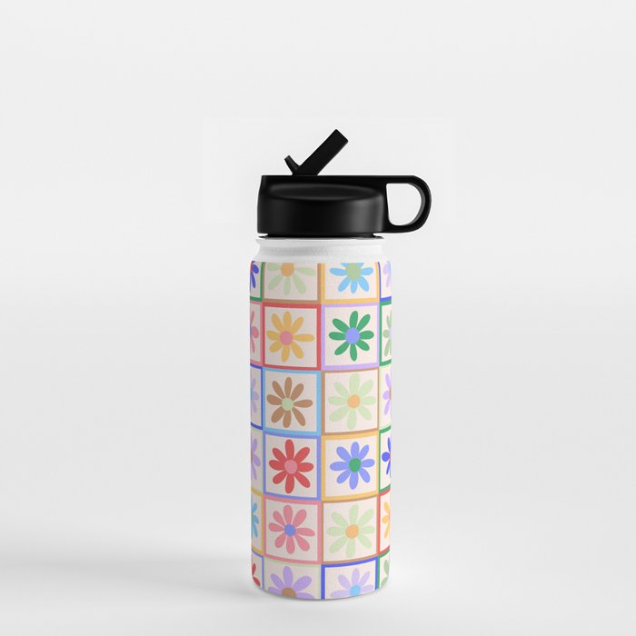 Cute Checkered Flowers in Beige  Water Bottle Gallery Image 1