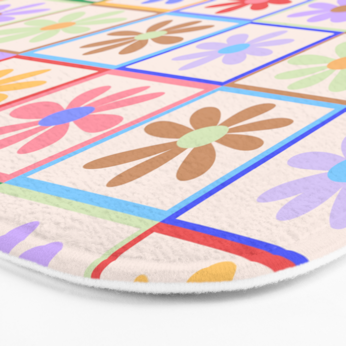 Cute Checkered Flowers in Beige  Bath Mat Gallery Image 3