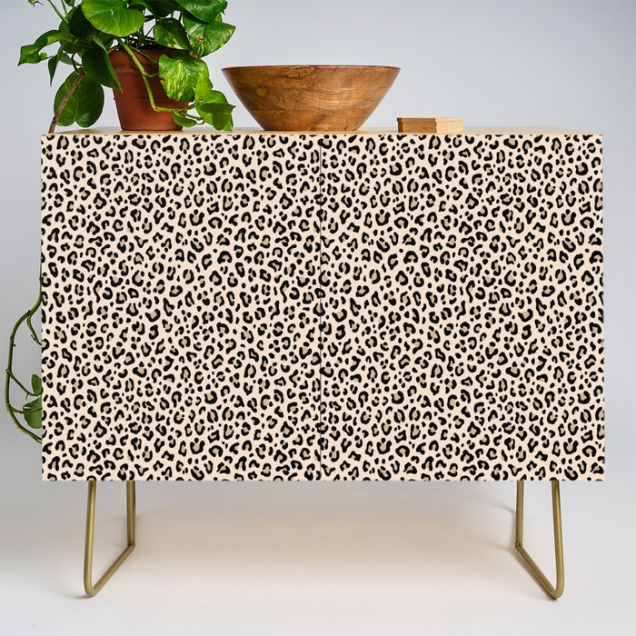 BLACK and WHITE LEOPARD PRINT â Ecru | Collection : Leopard spots â Punk Rock Animal Prints | Credenza Gallery Image 1