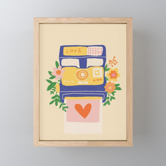 Love at first sight Mini Art Print Gallery Image 1