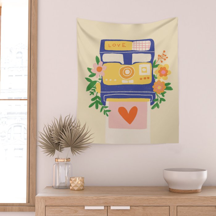 Love at first sight Wall Tapestry Gallery Image 2