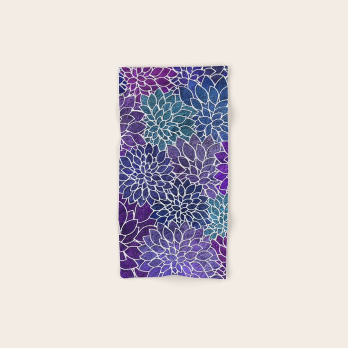 Floral Abstract 22 Bath Towel Gallery Image 1