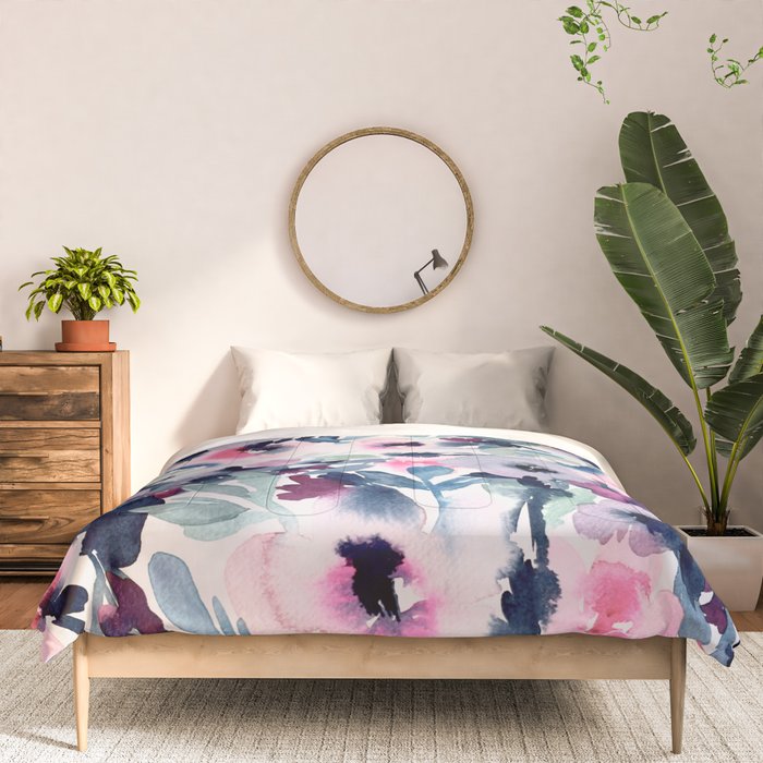Sue III Comforter Gallery Image 3