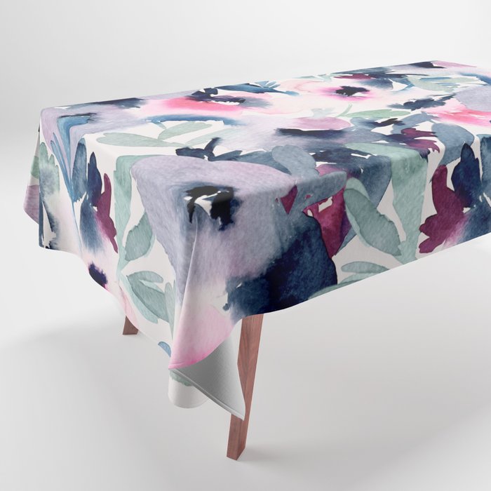 Sue III Tablecloth Gallery Image 1