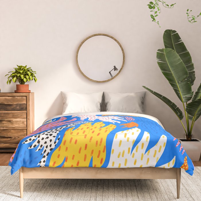 Abstract hand drawn shapes doodle pattern Comforter Gallery Image 3