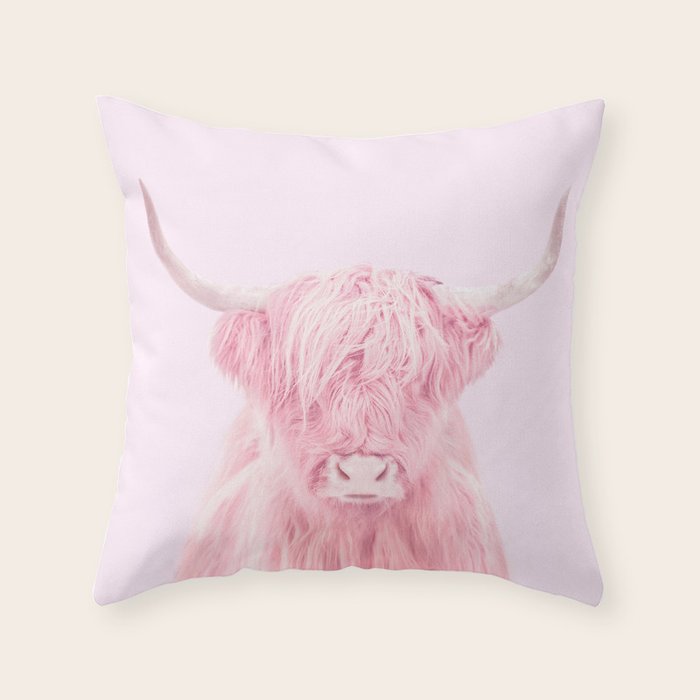 HIGHLAND COW Throw Pillow Gallery Image 1