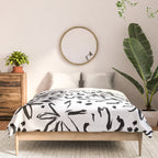 Black abstract flower art pattern Comforter Gallery Image 3