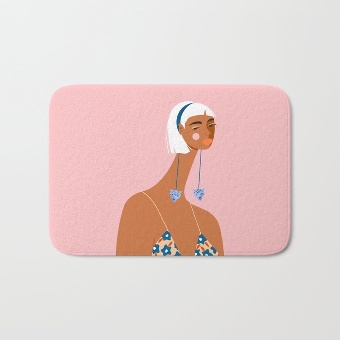 Cheetah Earrings Bath Mat Gallery Image 1