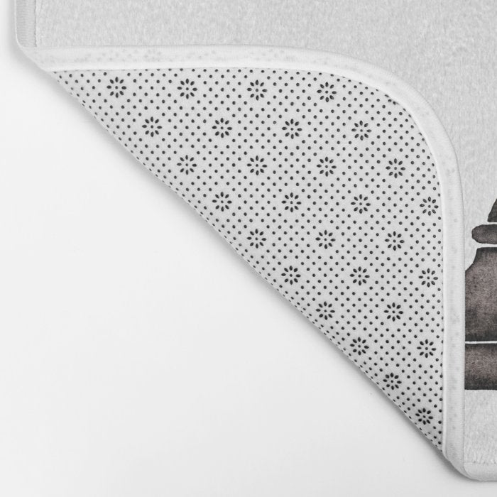 Queen (watercolor painting) Bath Mat Gallery Image 2