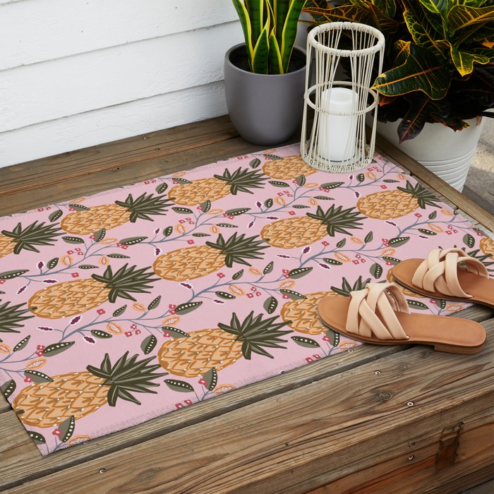 Princess Crown Outdoor Rug Gallery Image 2