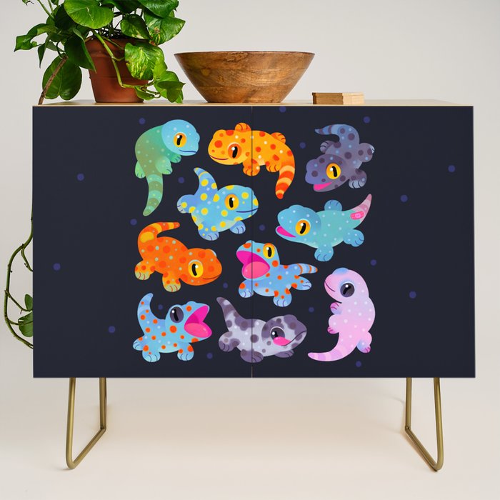 Tokay gecko - dark Credenza Gallery Image 1