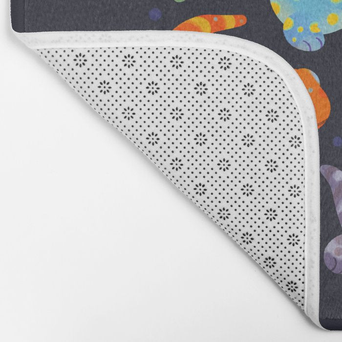 Tokay gecko - dark Bath Mat Gallery Image 2