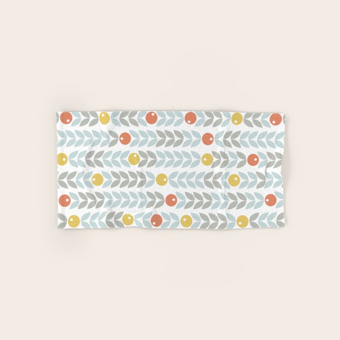 Mid Century Modern Retro Leaf and Circle Pattern Bath Towel Gallery Image 1