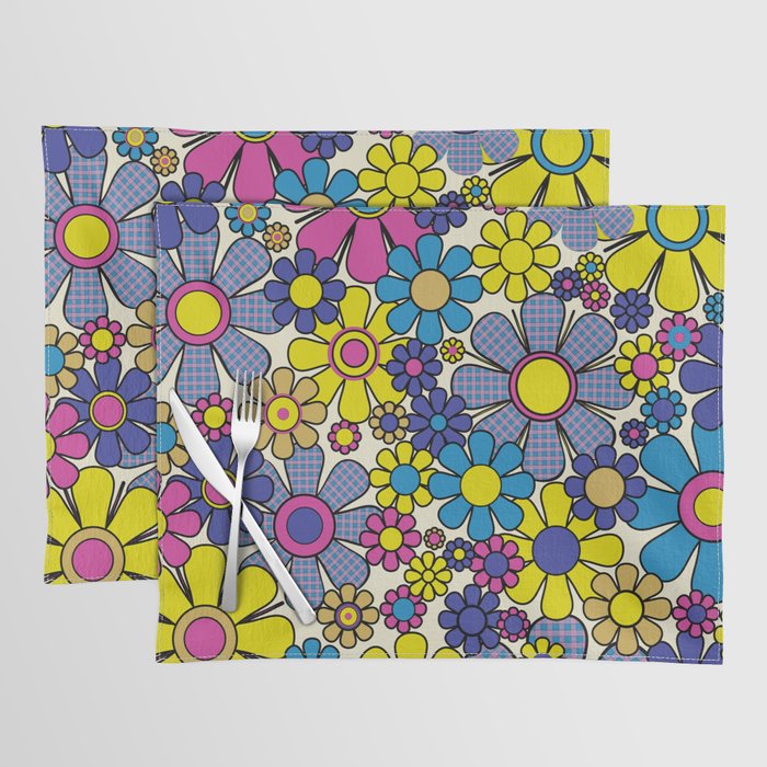 Retro Garden Groovy Maximalist Gingham Flowers 60s 70s Floral Pattern Placemat Gallery Image 1