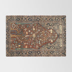 Exquisite Antique Persian Kashan  Rug Gallery Image 2