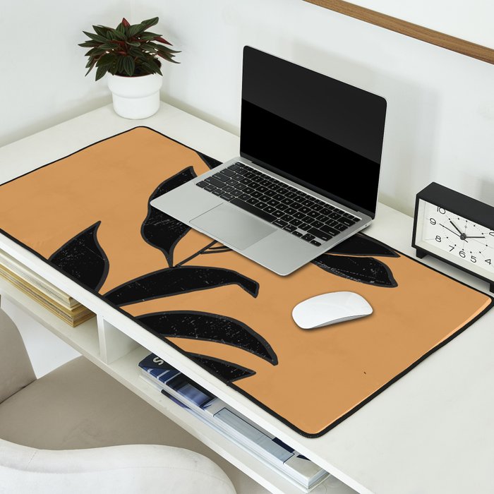 Abstract Art /Minimal Plant 79 Desk Mat Gallery Image 2