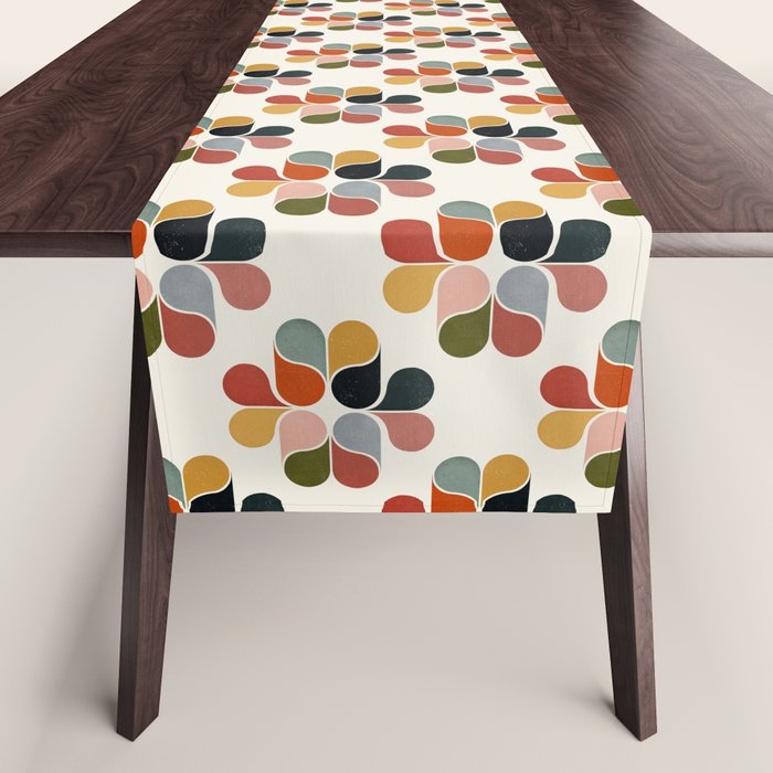 Retro geometry pattern Table Runner Gallery Image 1