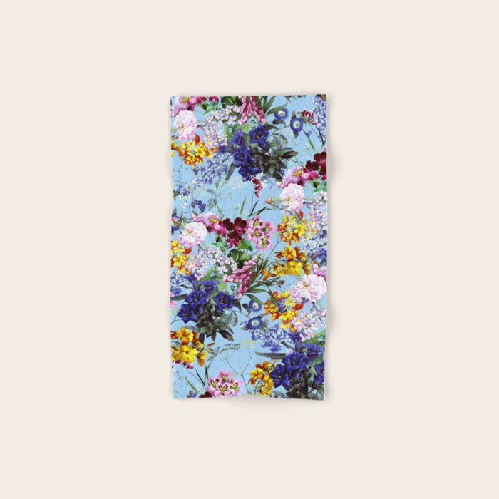 Vintage Garden XII Bath Towel Gallery Image 1