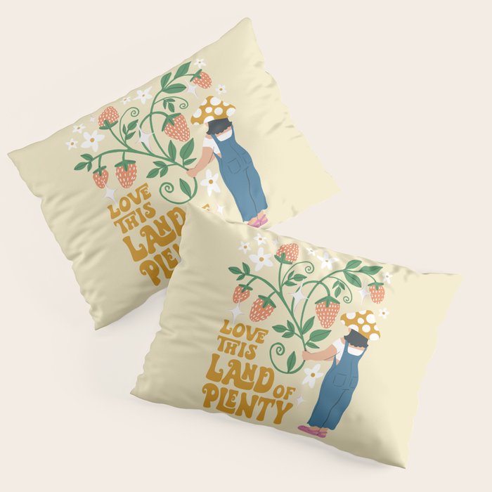Plenty o' Strawberries  Pillow Sham Gallery Image 1