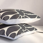 Big Daisy - Groovy Flower - Black & White Pillow Sham Gallery Image 3