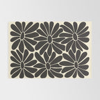 Big Daisy - Groovy Flower - Black & White Rug Gallery Image 2