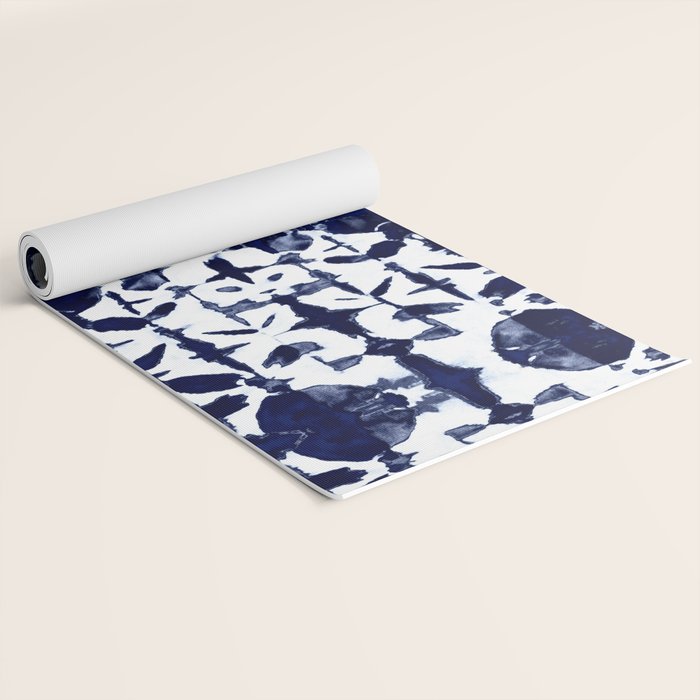 Indigo Ikat Itajime Yoga Mat Gallery Image 2