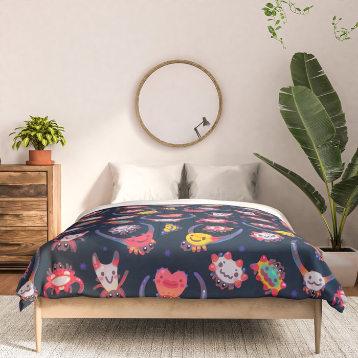 Happy spiny spider Comforter Gallery Image 3