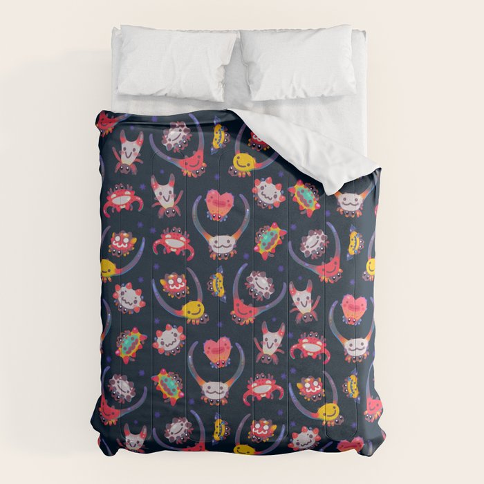 Happy spiny spider Comforter Gallery Image 1