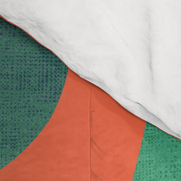 The plants are watching (paranoidos maximucho) Comforter Gallery Image 4