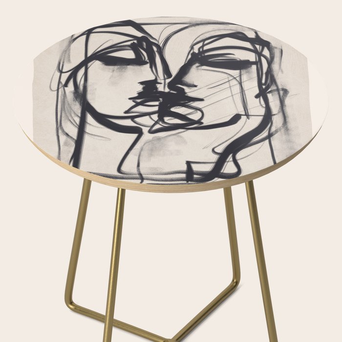 Kiss 5 Side Table Gallery Image 2