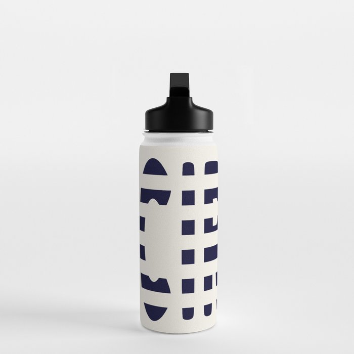 expectant iteration not a circle Water Bottle Gallery Image 3