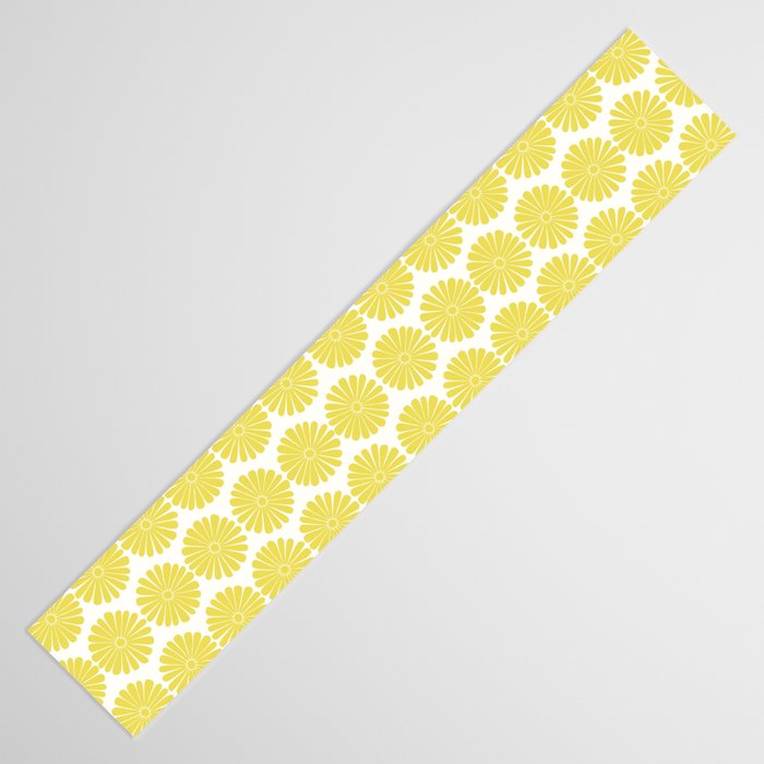 Floral Daisy Pattern XVIII Table Runner Gallery Image 3