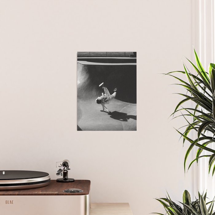 Skatepark Astronaut Poster Gallery Image 2