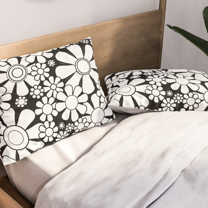 Black and White Retro Garden 60s 70s Flower Pattern Pillow Sham Gallery Image 2