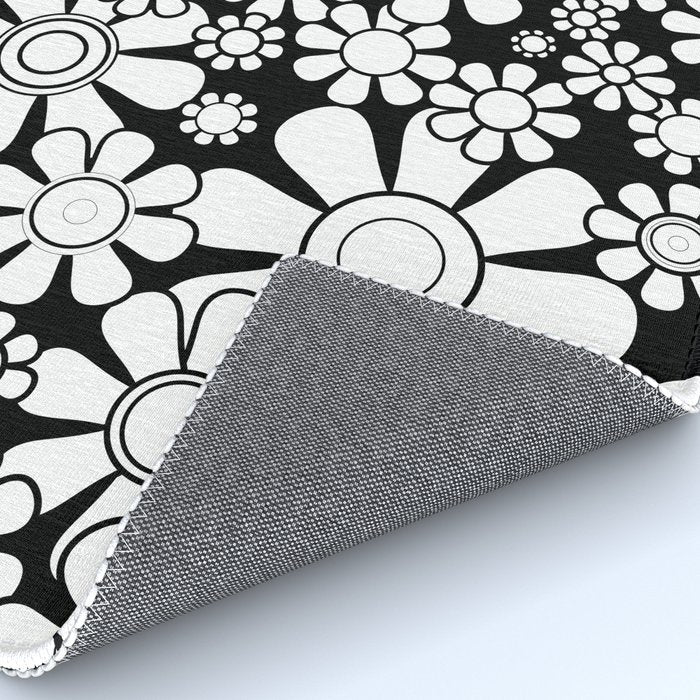Black and White Retro Garden 60s 70s Flower Pattern Rug Gallery Image 4