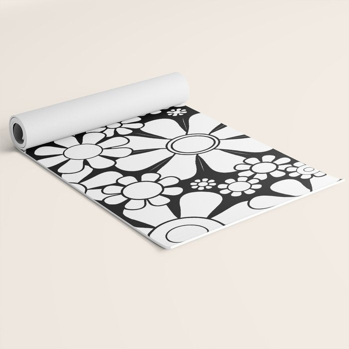 Black and White Retro Garden 60s 70s Flower Pattern Yoga Mat Gallery Image 2