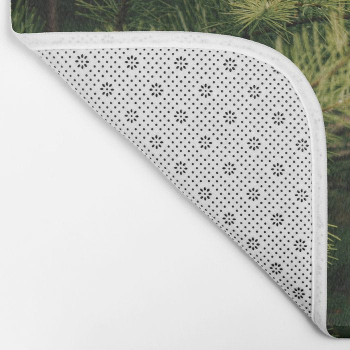 Pine Details Bath Mat Gallery Image 2