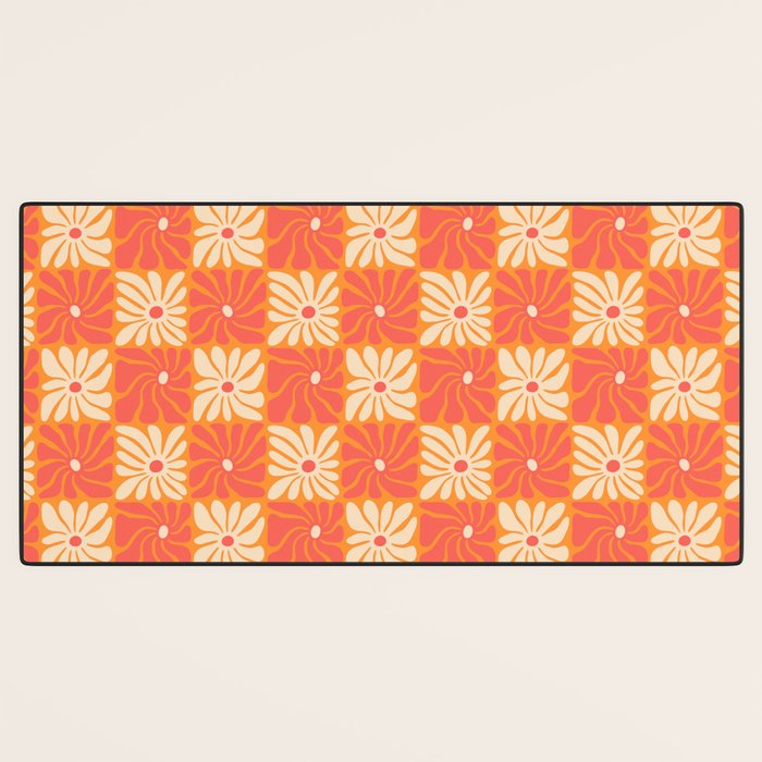 Retro checkered flower art pattern Desk Mat Gallery Image 3