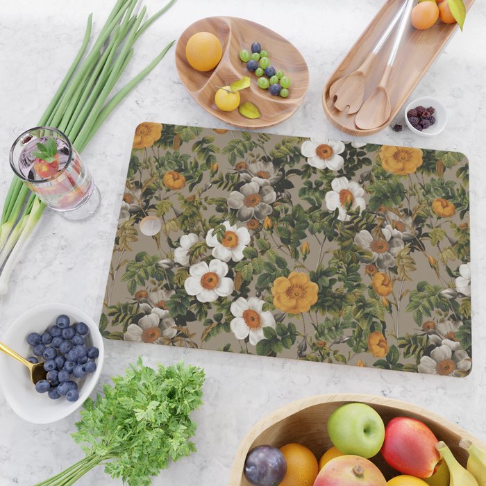 Daisy Garden Cutting Board Gallery Image 2