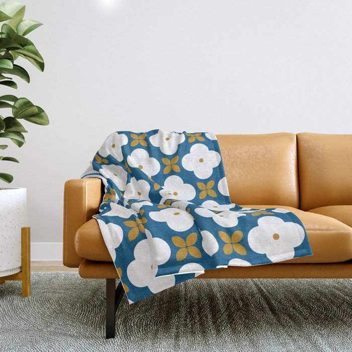 Up on the hill Throw Blanket Gallery Image 1